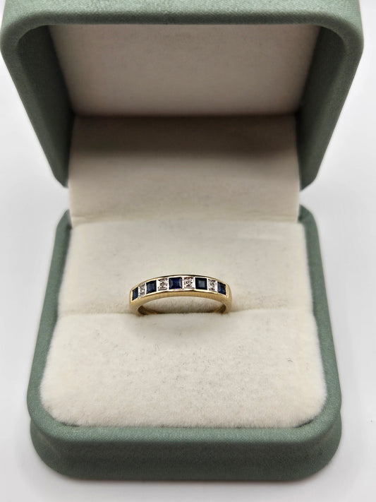 9ct gold sapphire and diamond ring