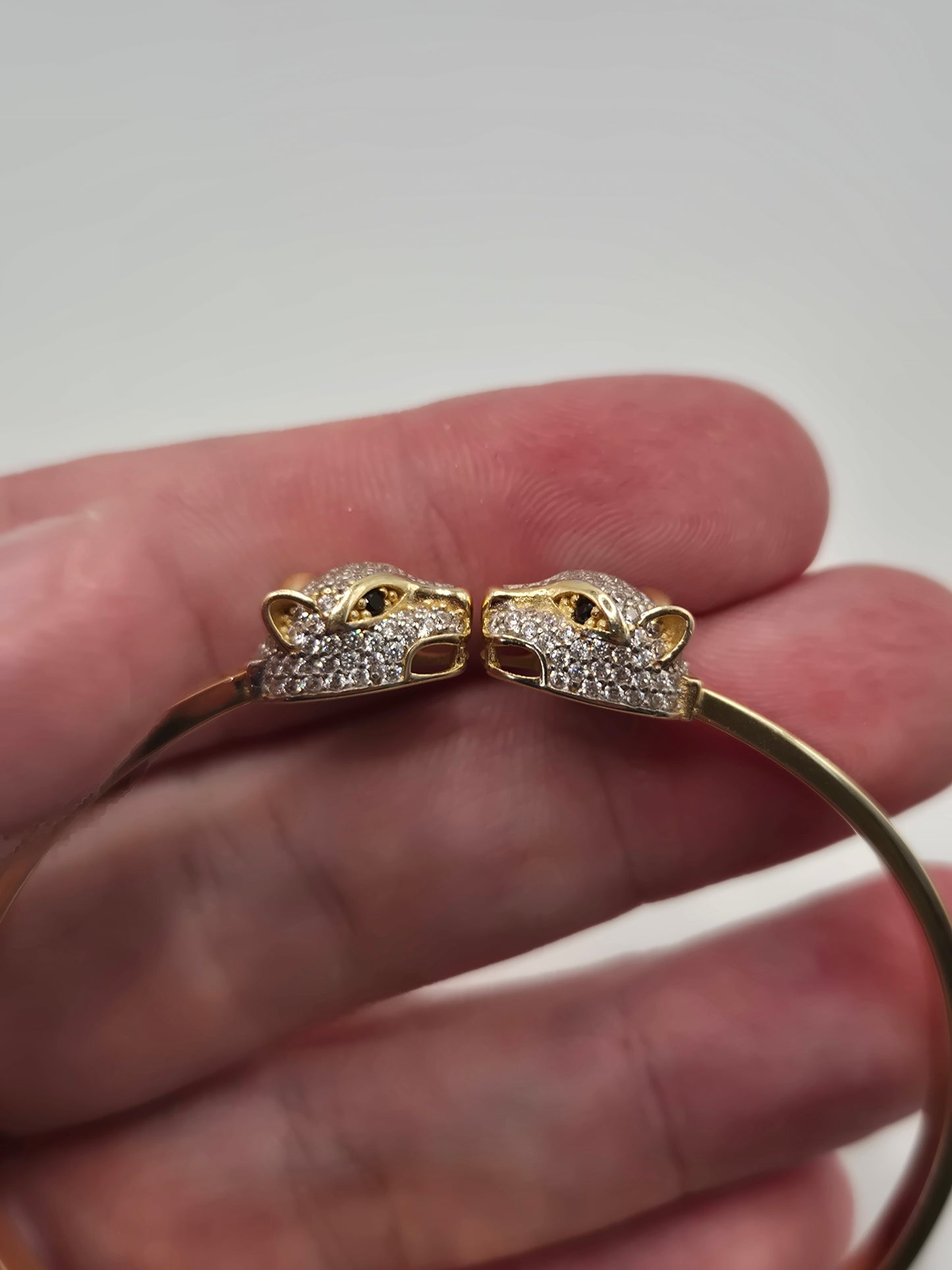 14ct gold panther bangle