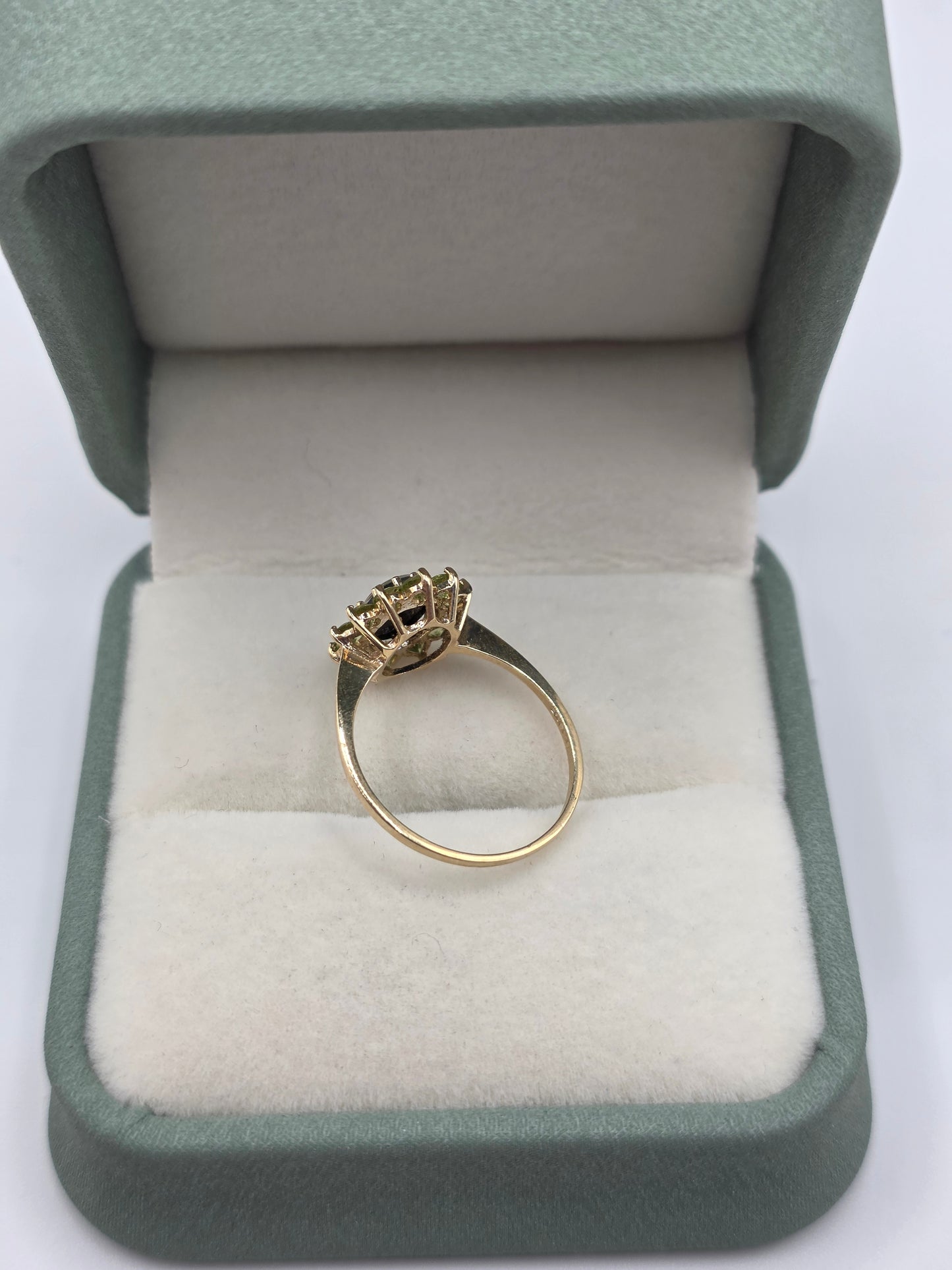 9ct gold opal triplet and peridot ring