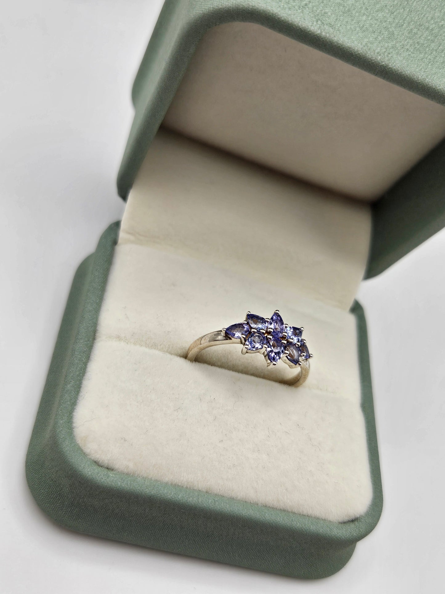 Silver tanzanite ring