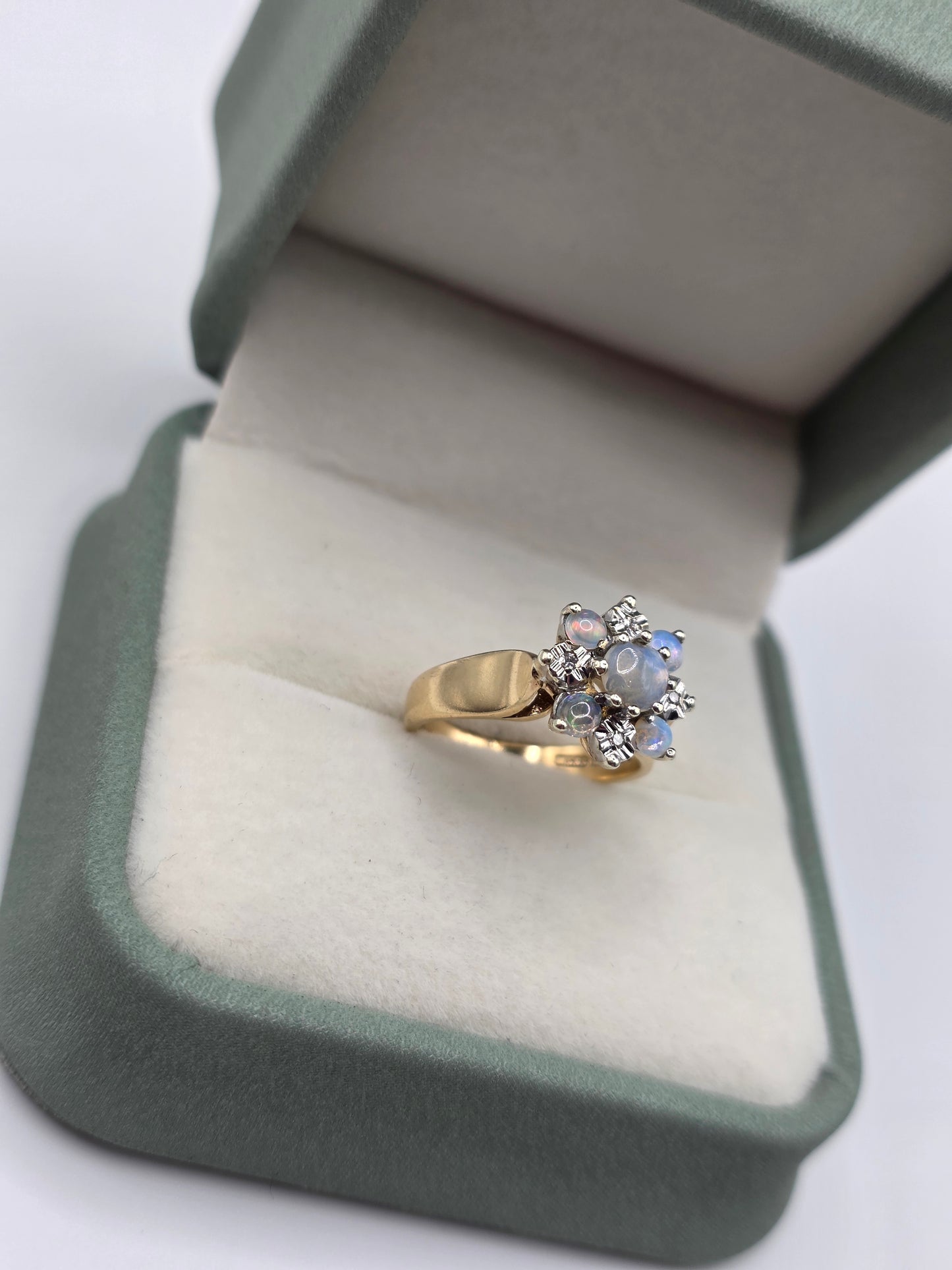 9ct gold opal and diamond ring