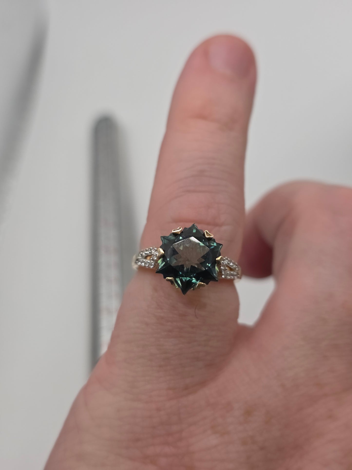 9ct gold topaz and white zircon ring
