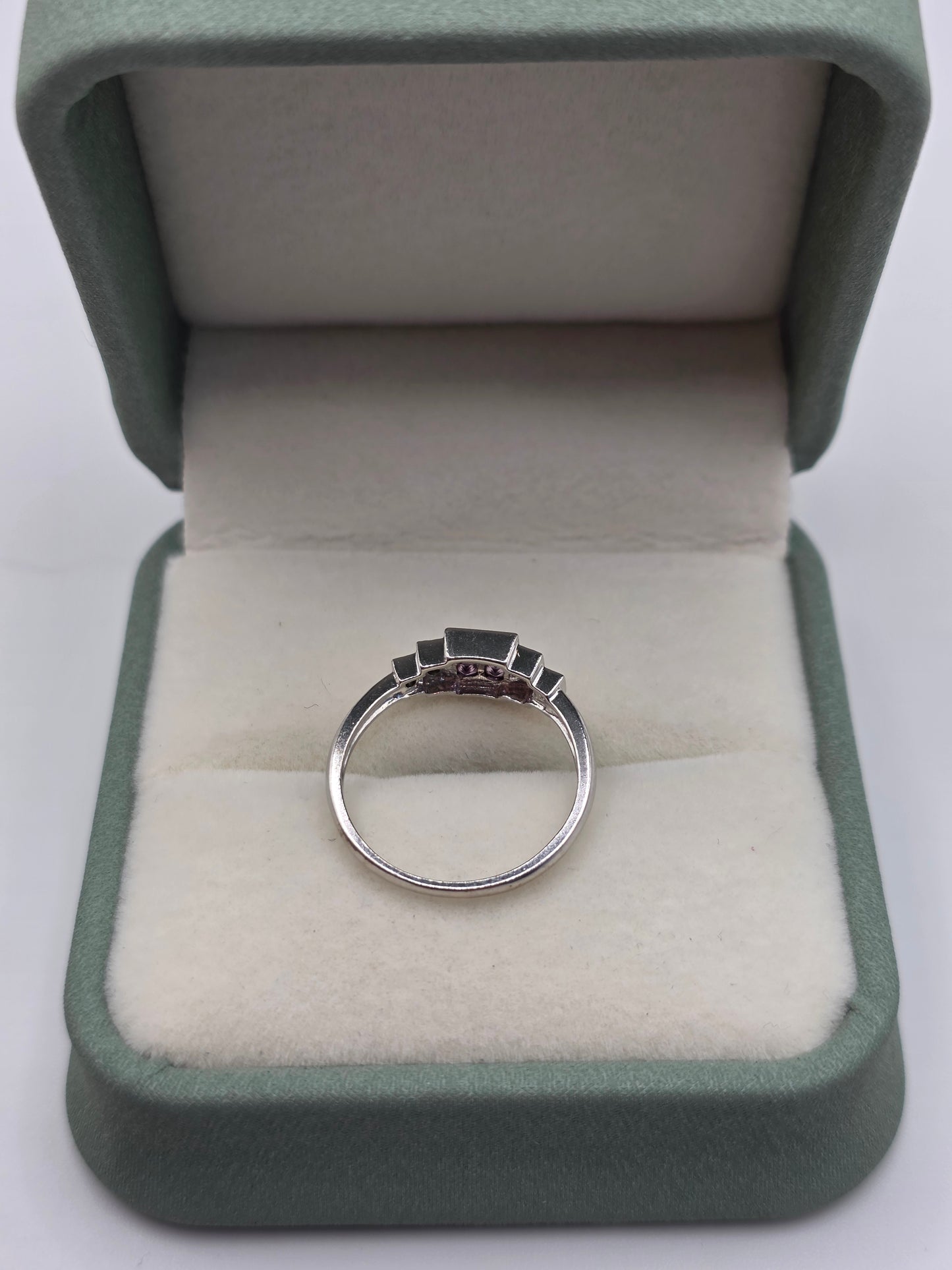 9ct white gold pink topaz and diamond ring