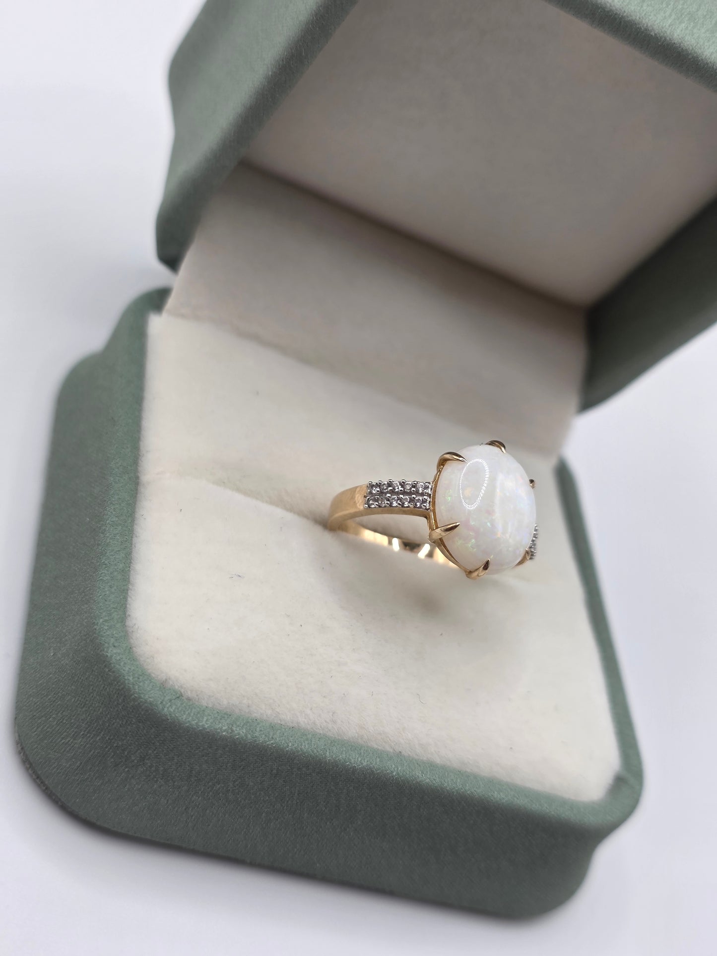 9ct gold opal and zircon ring