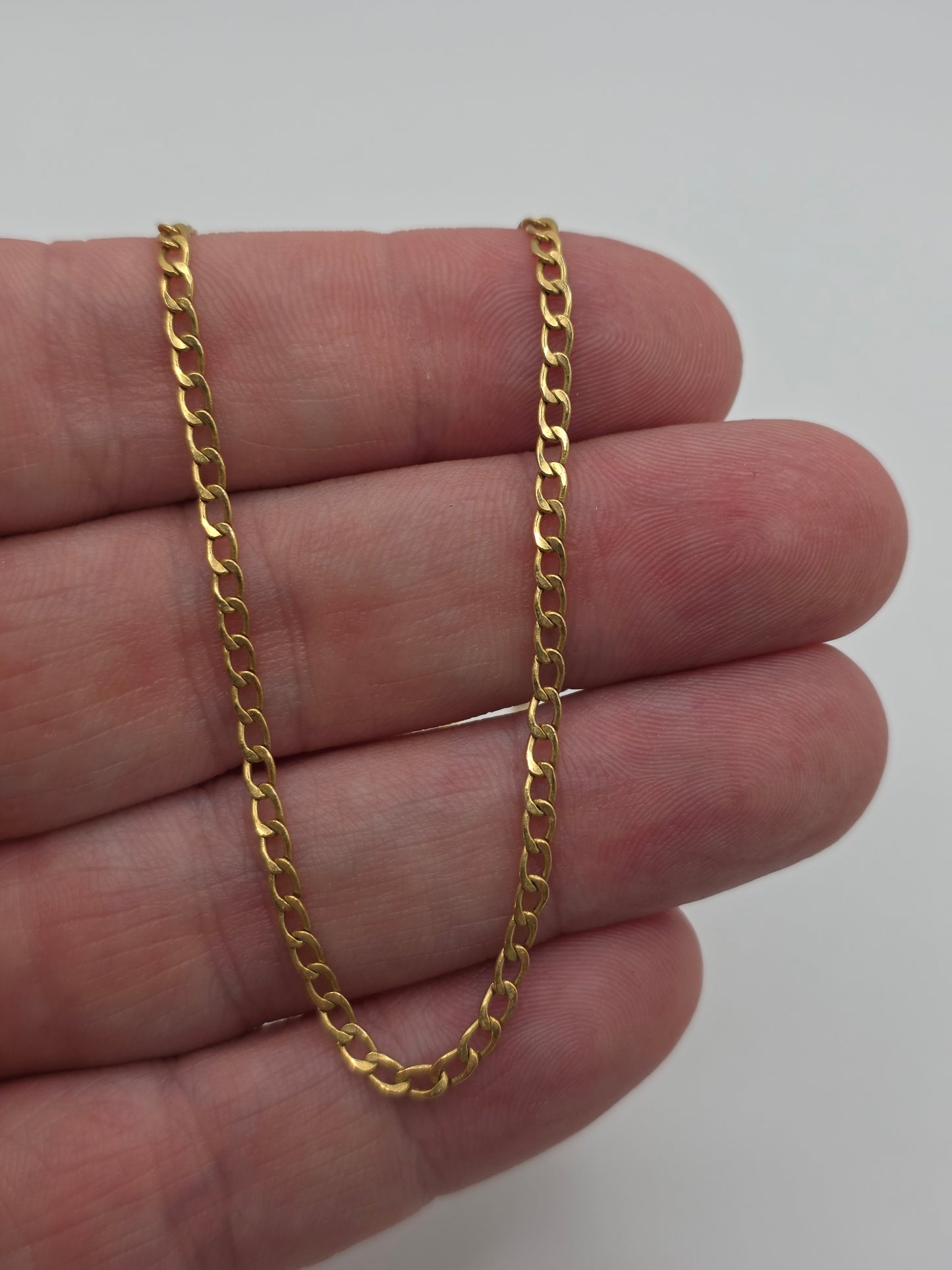 9ct gold curb chain (54)