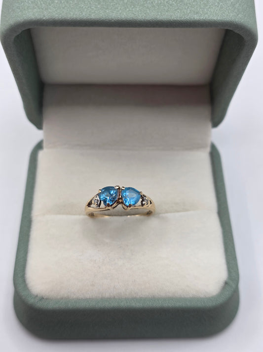 9ct gold topaz ring