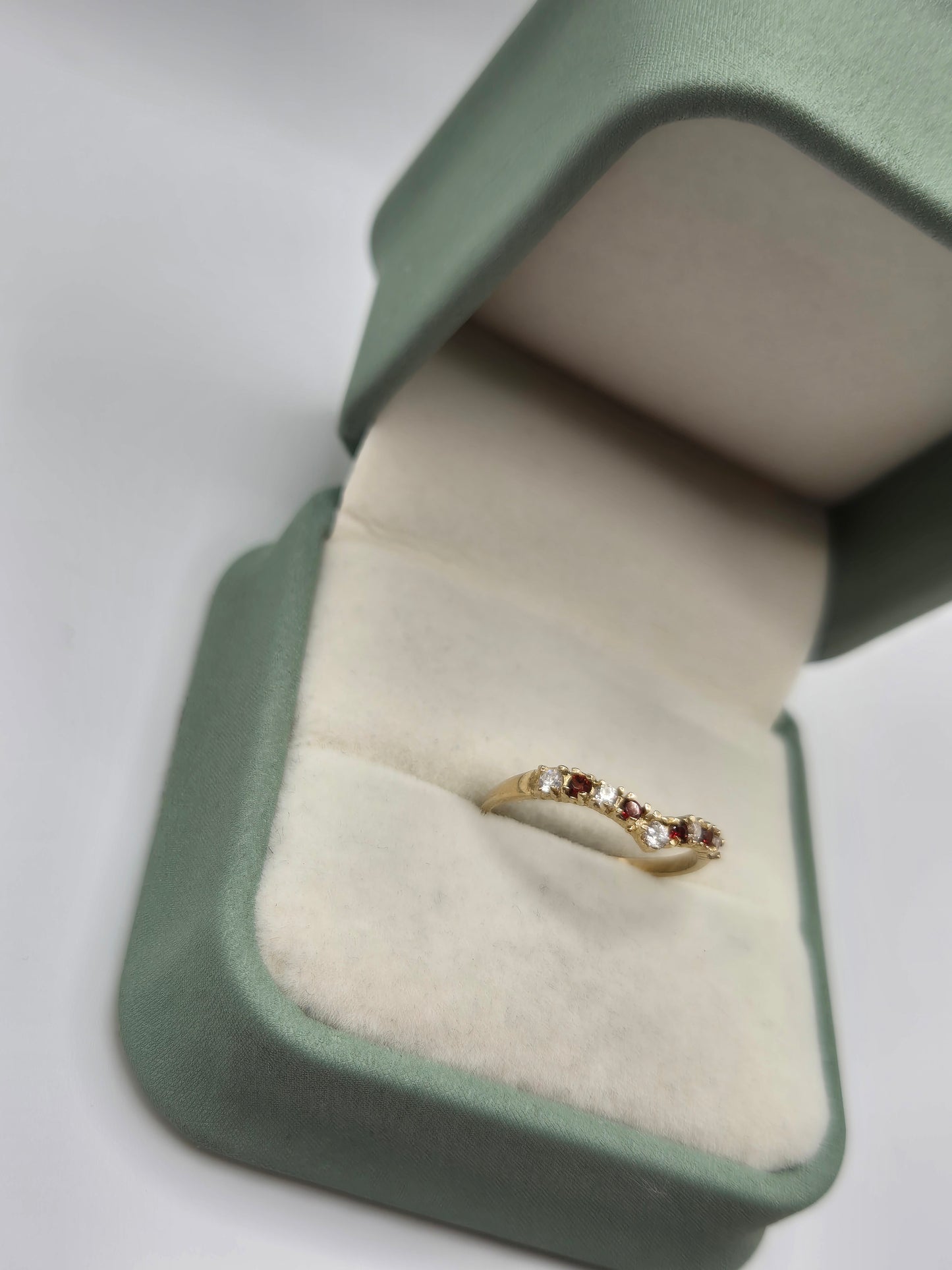 9ct gold garnet and cz wishbone ring