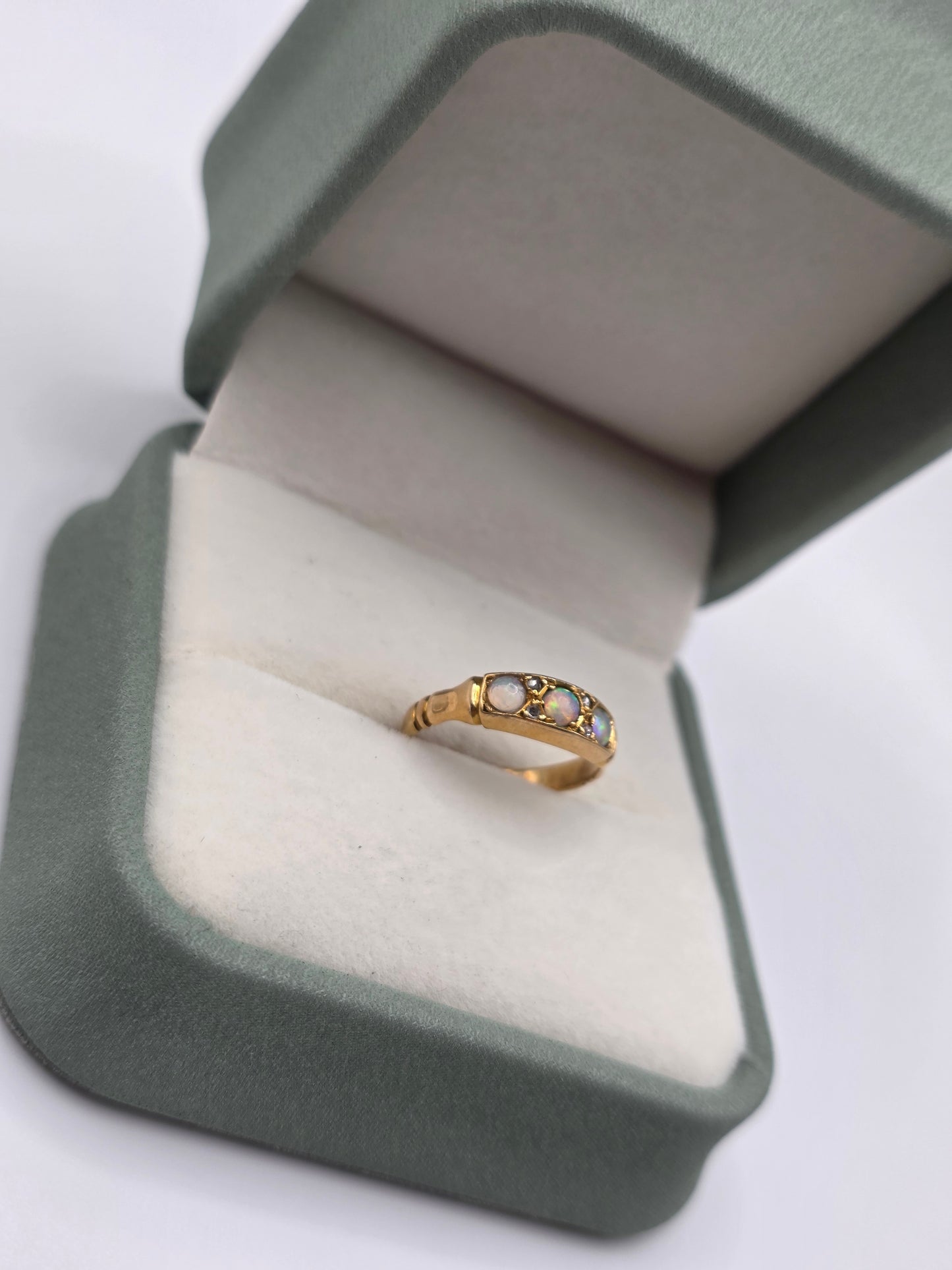 Antique 18ct gold opal and diamond gypsy ring