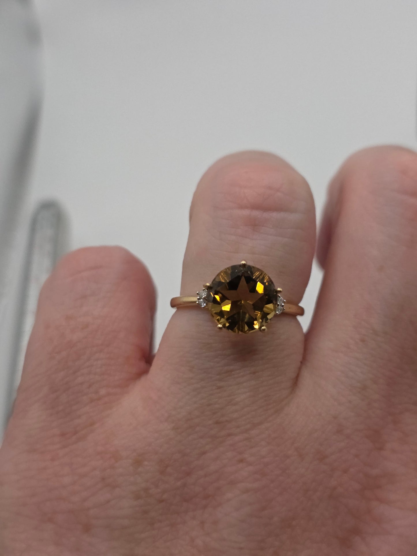 9ct gold citrine and diamond ring