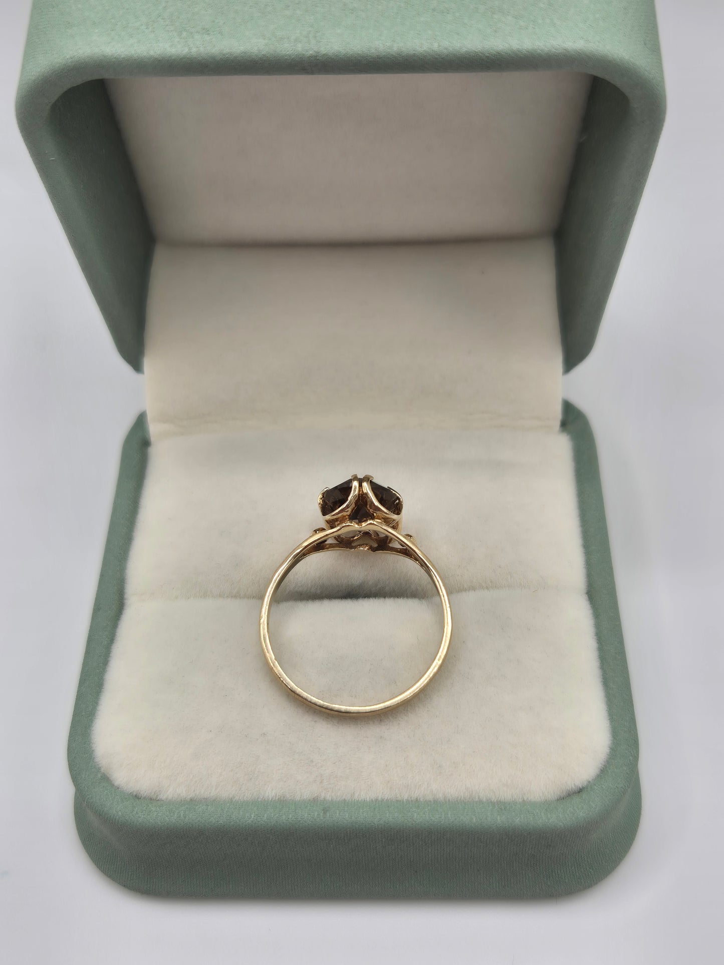 9ct gold smokey quartz ring