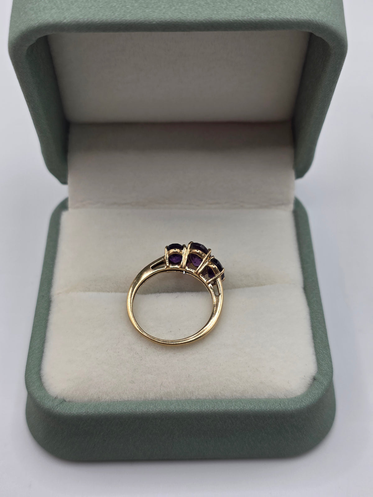 9ct gold amethyst ring