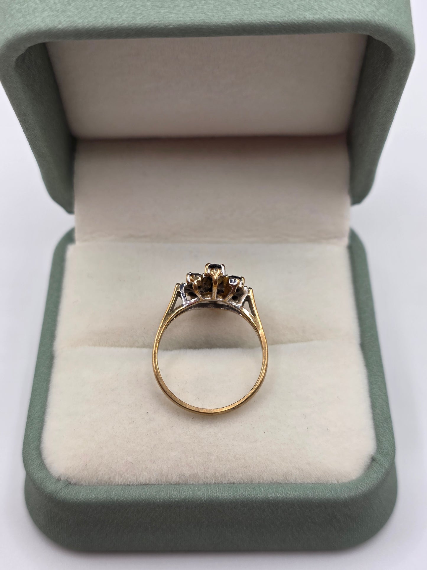 9ct gold sapphire and diamond ring