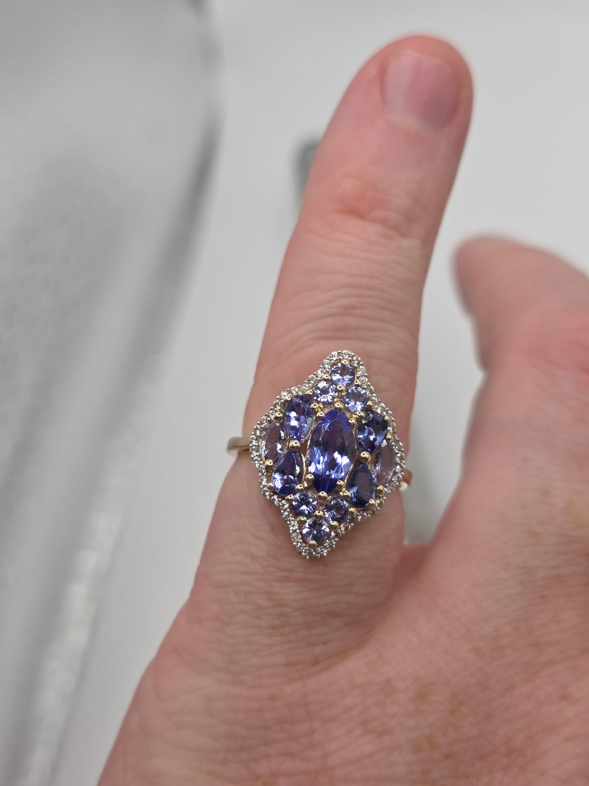 9ct gold tanzanite and zircon ring