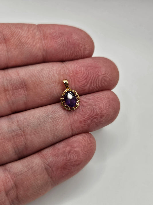 9ct gold amethyst pendant