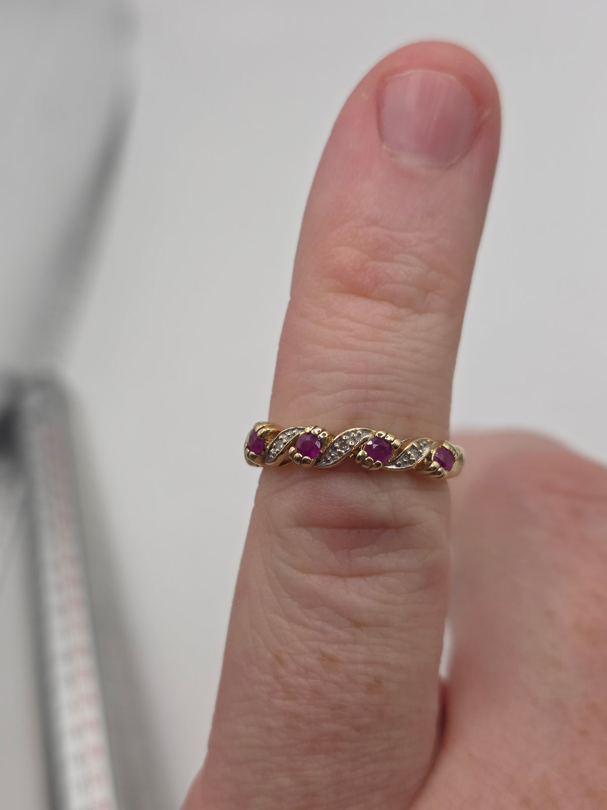 9ct gold ruby and diamond ring