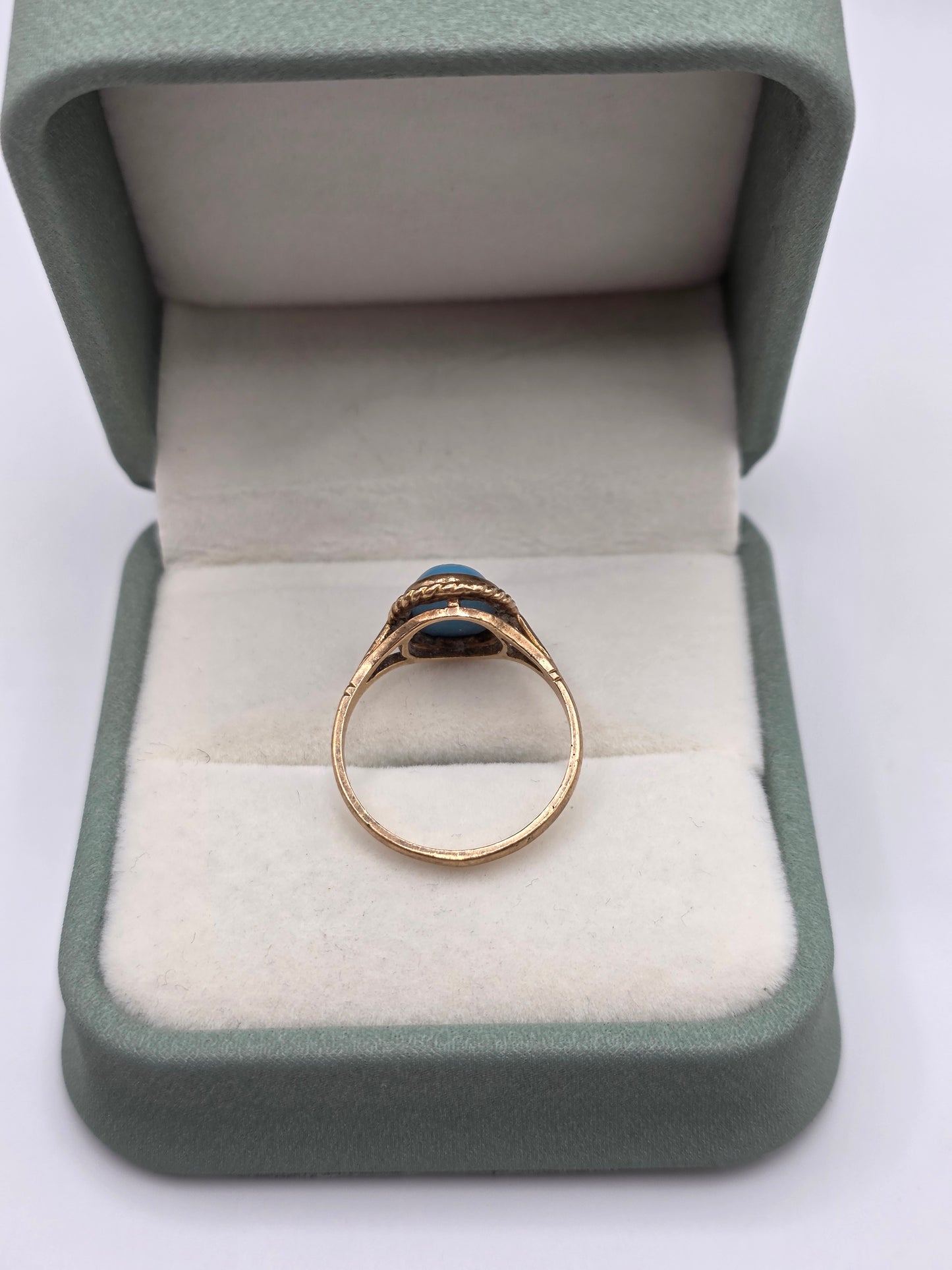 9ct gold turquoise ring