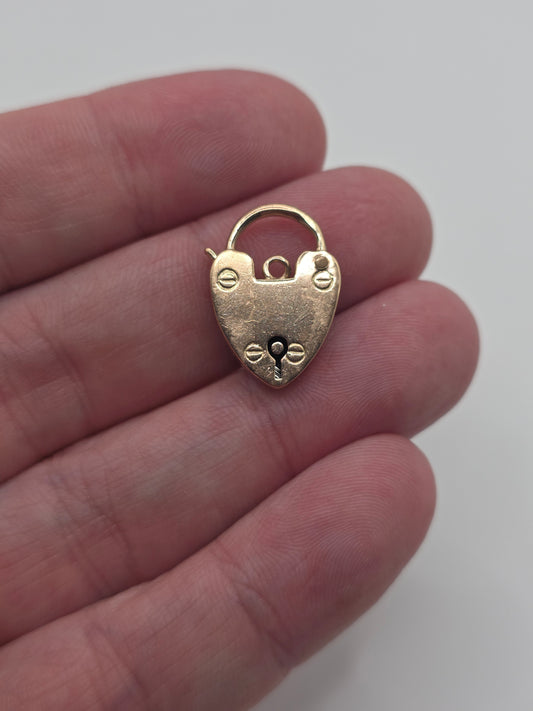 9ct rose gold padlock (1)