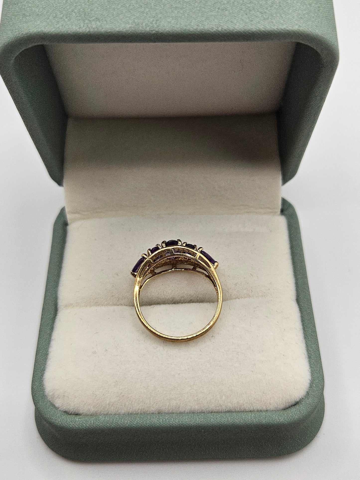 9ct gold amethyst ring