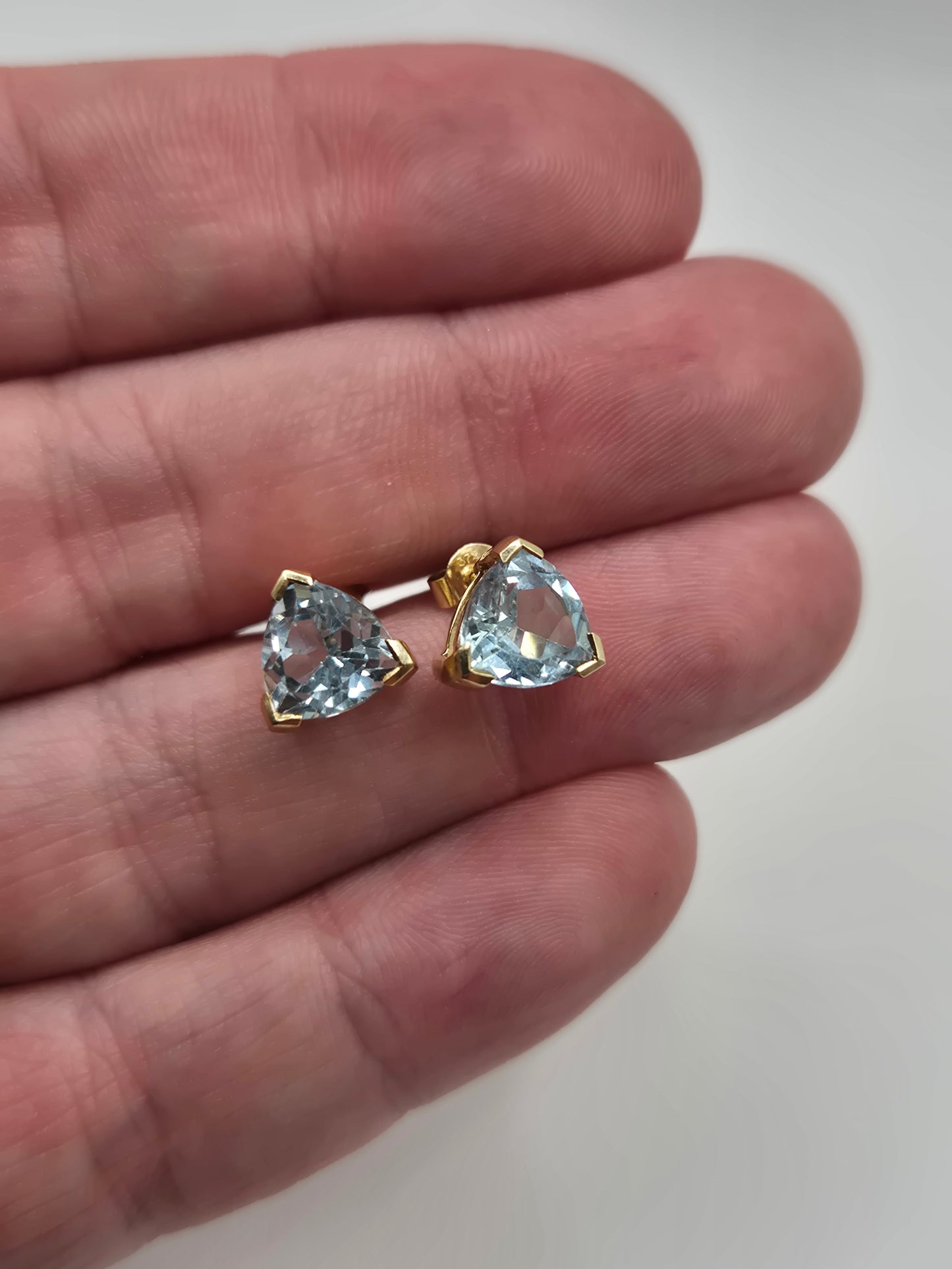 9ct gold blue topaz earrings