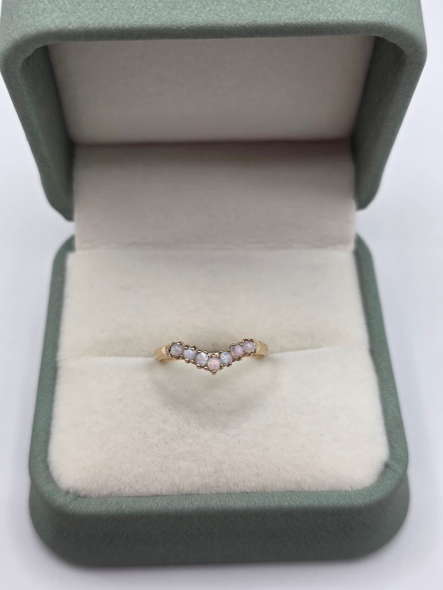 9ct gold opal wishbone ring