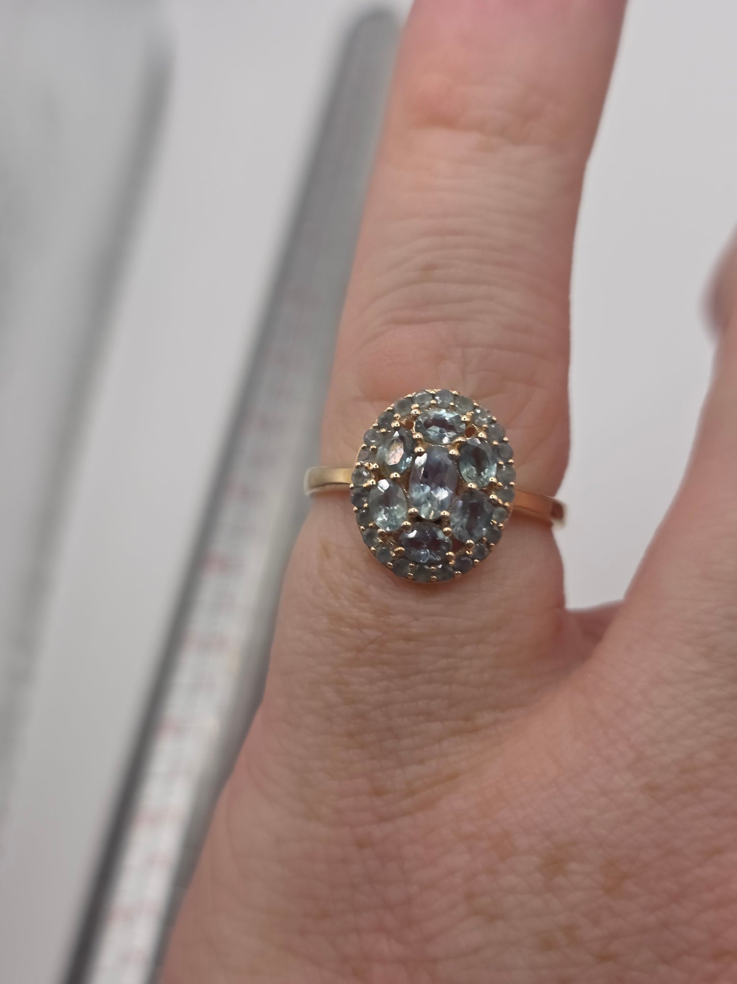 9ct gold alexandrite ring