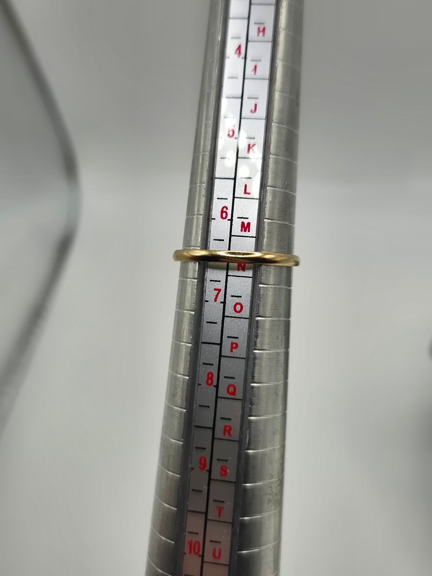 9ct gold garnet cluster ring