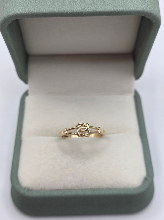 9ct gold love knot ring