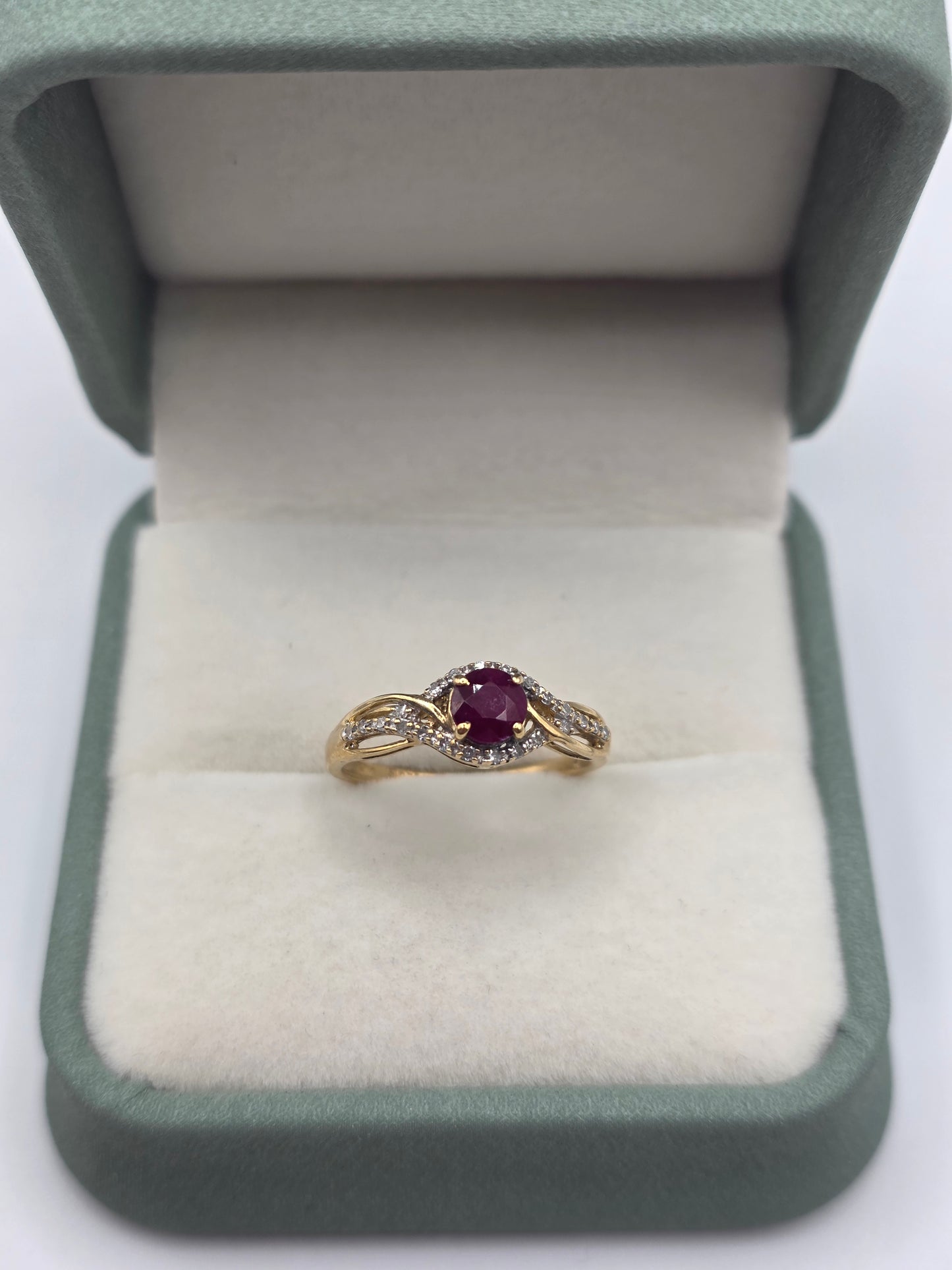 9ct gold ruby and diamond ring