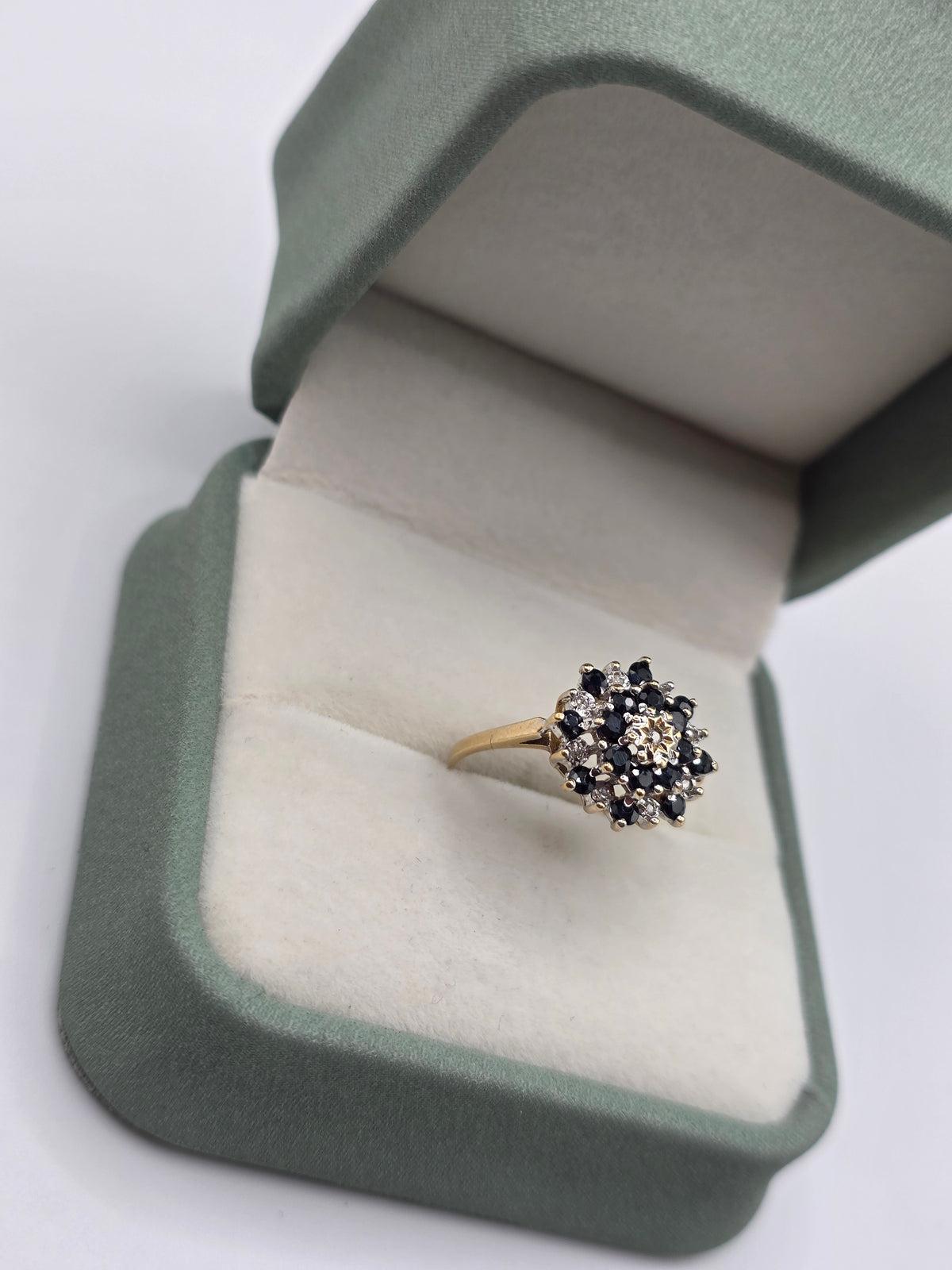 9ct gold sapphire and diamond ring