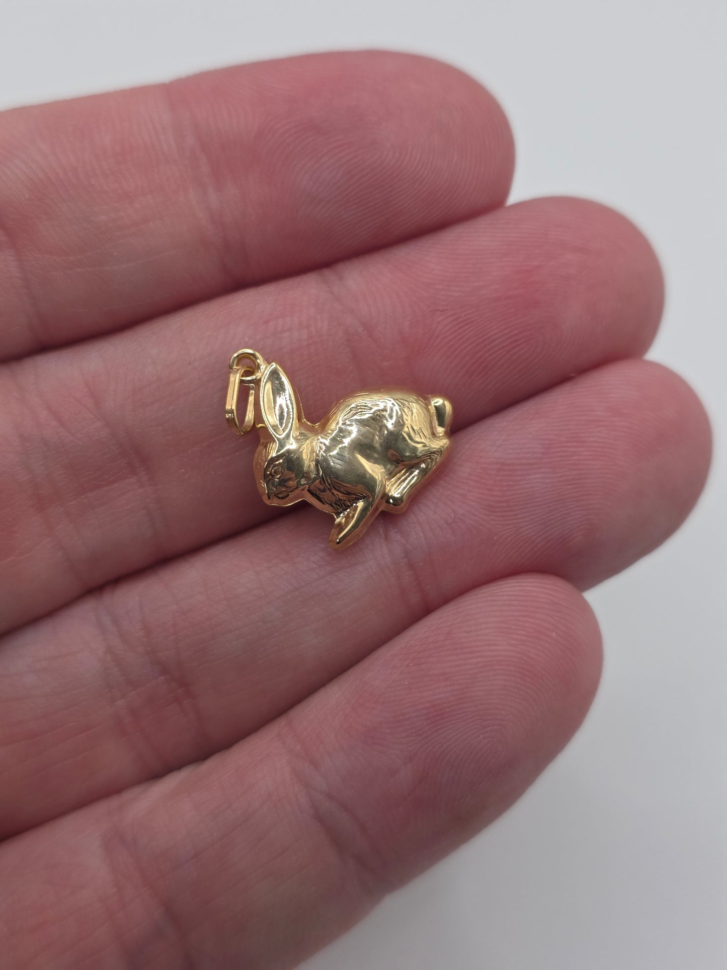 9ct gold rabbit charm