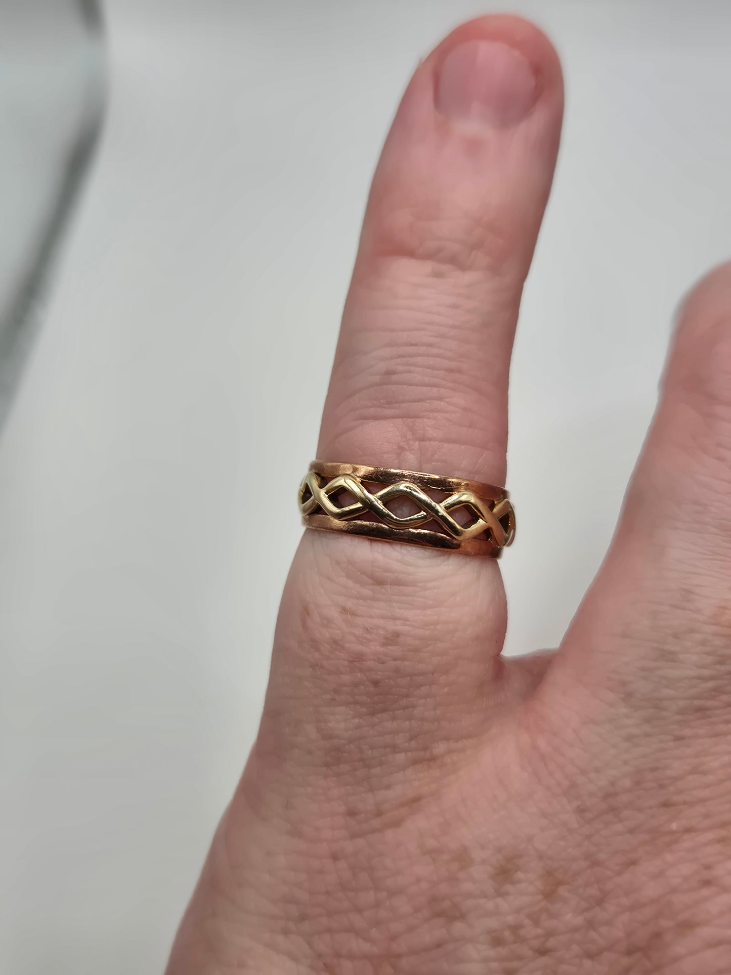 9ct two tone gold clogau ring