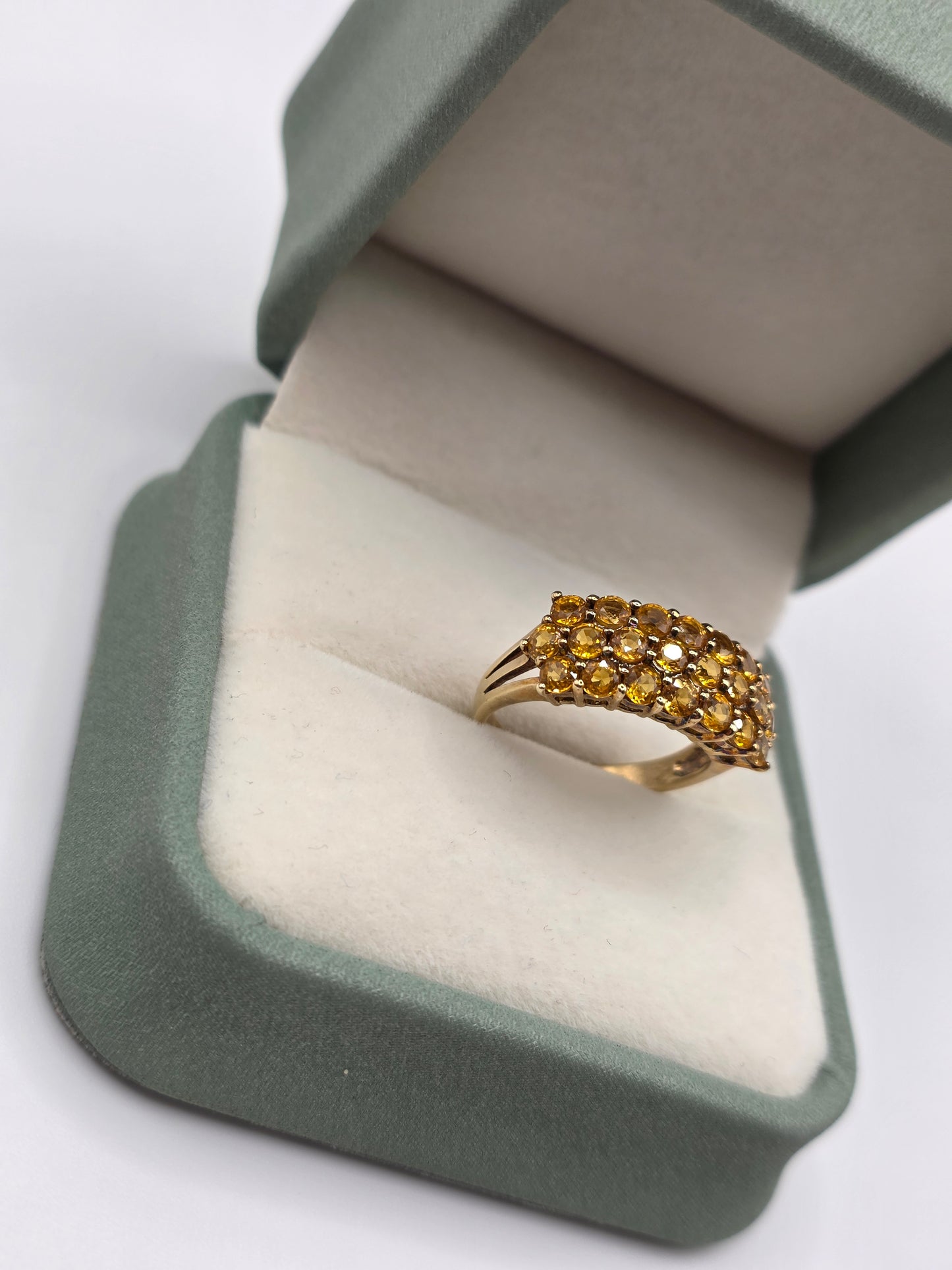 9ct gold yellow topaz ring