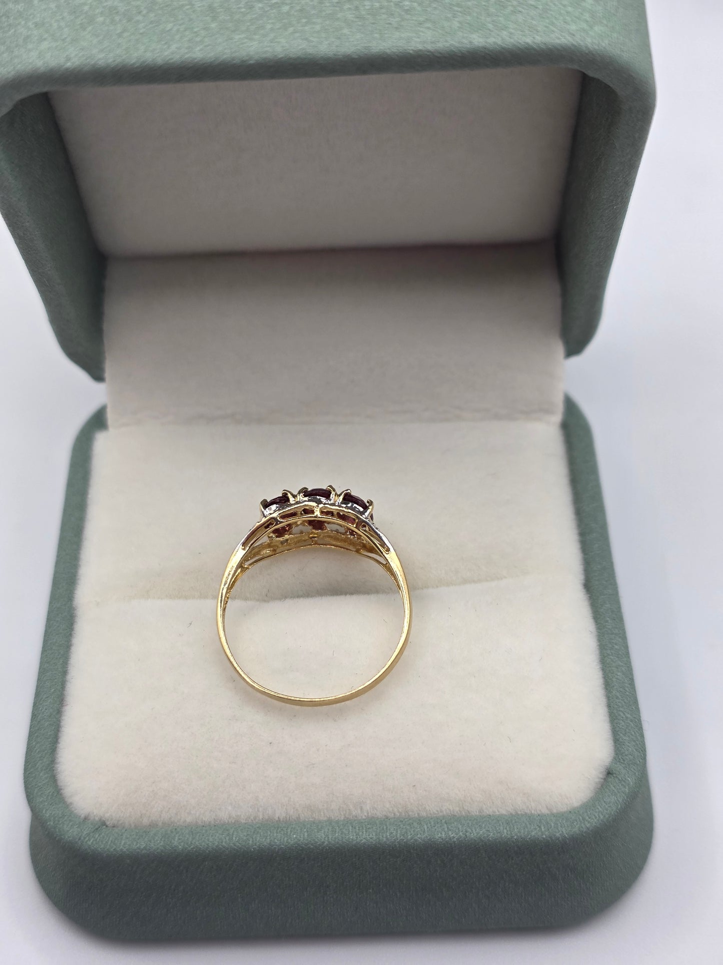9ct gold tournaline and diamond ring