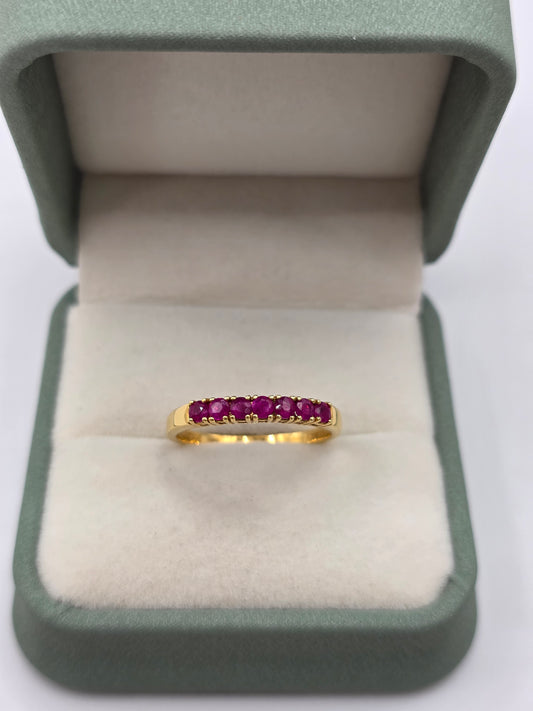 Heavy 18ct gold ruby ring