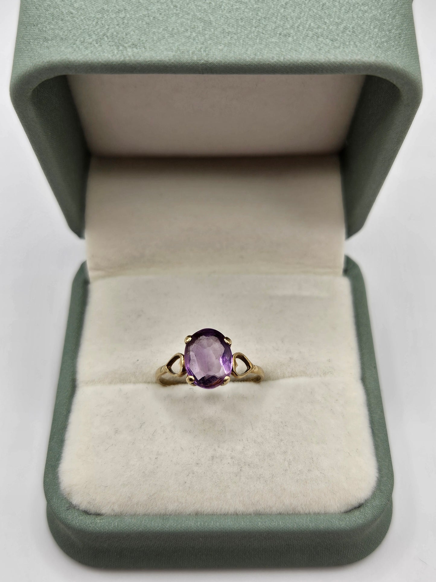 9ct gold amethyst ring