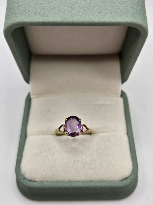 9ct gold amethyst ring