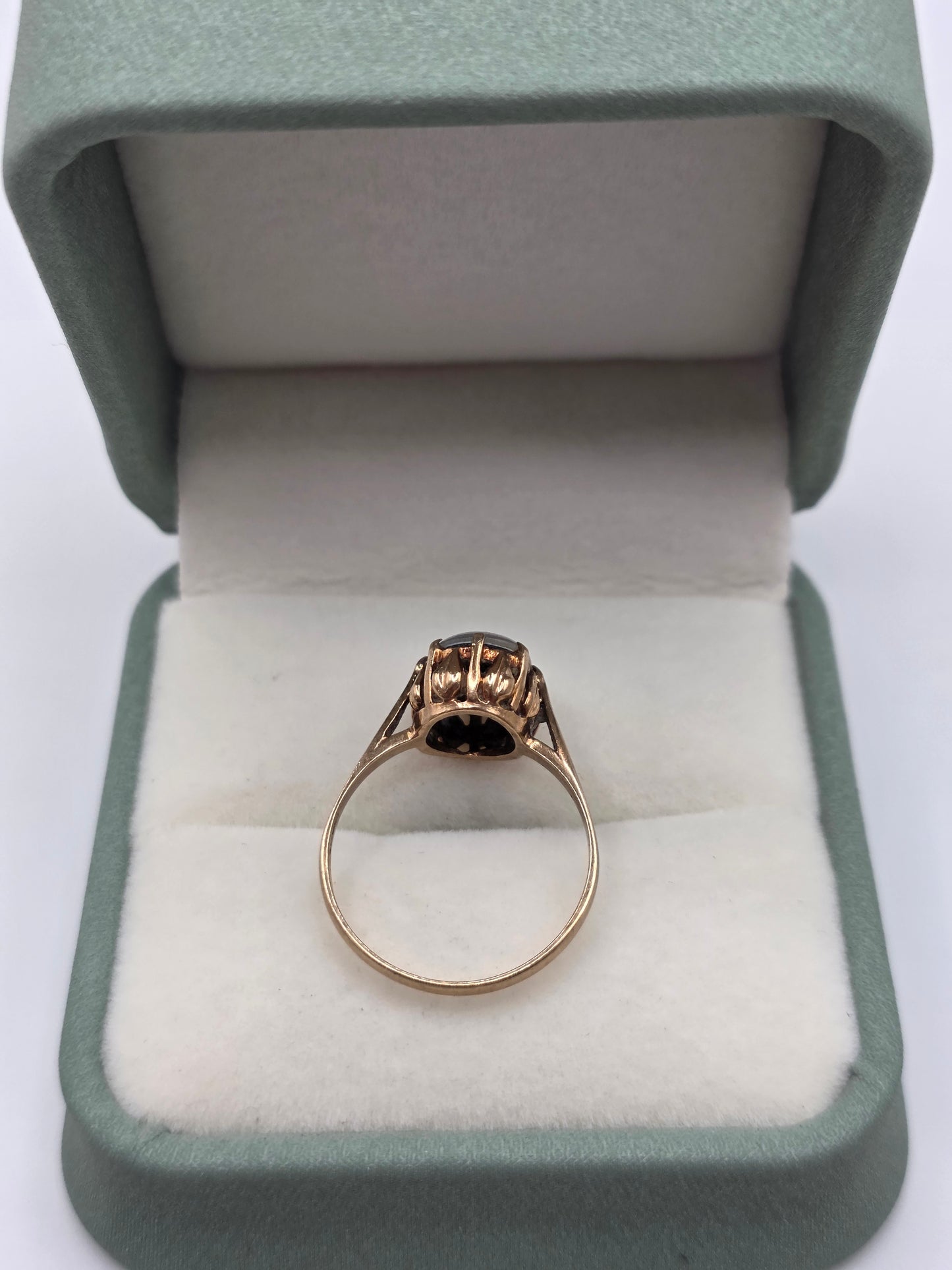 9ct gold opal triplet ring