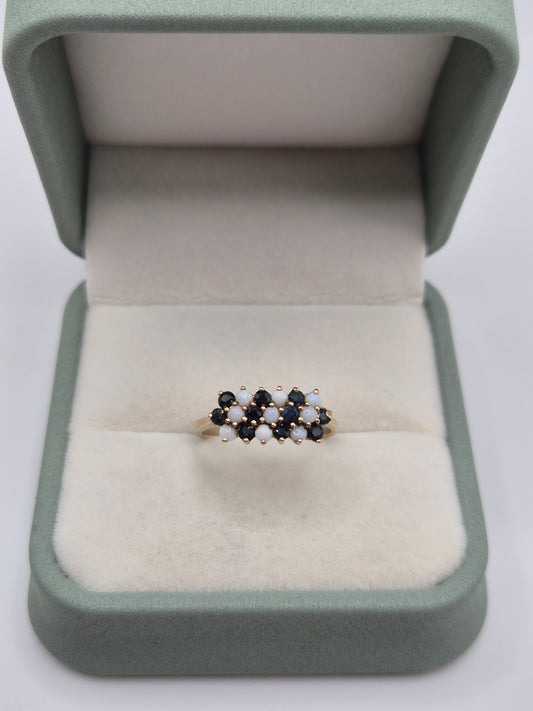 9ct gold sapphire and opal ring