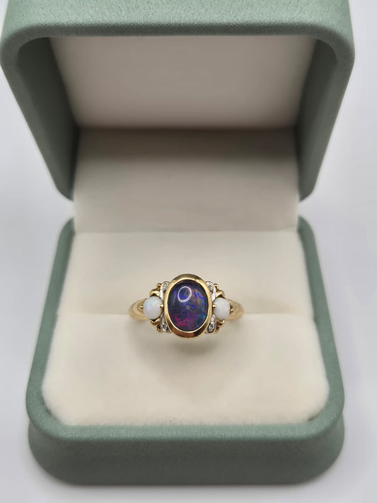 9ct gold opal and diamond ring