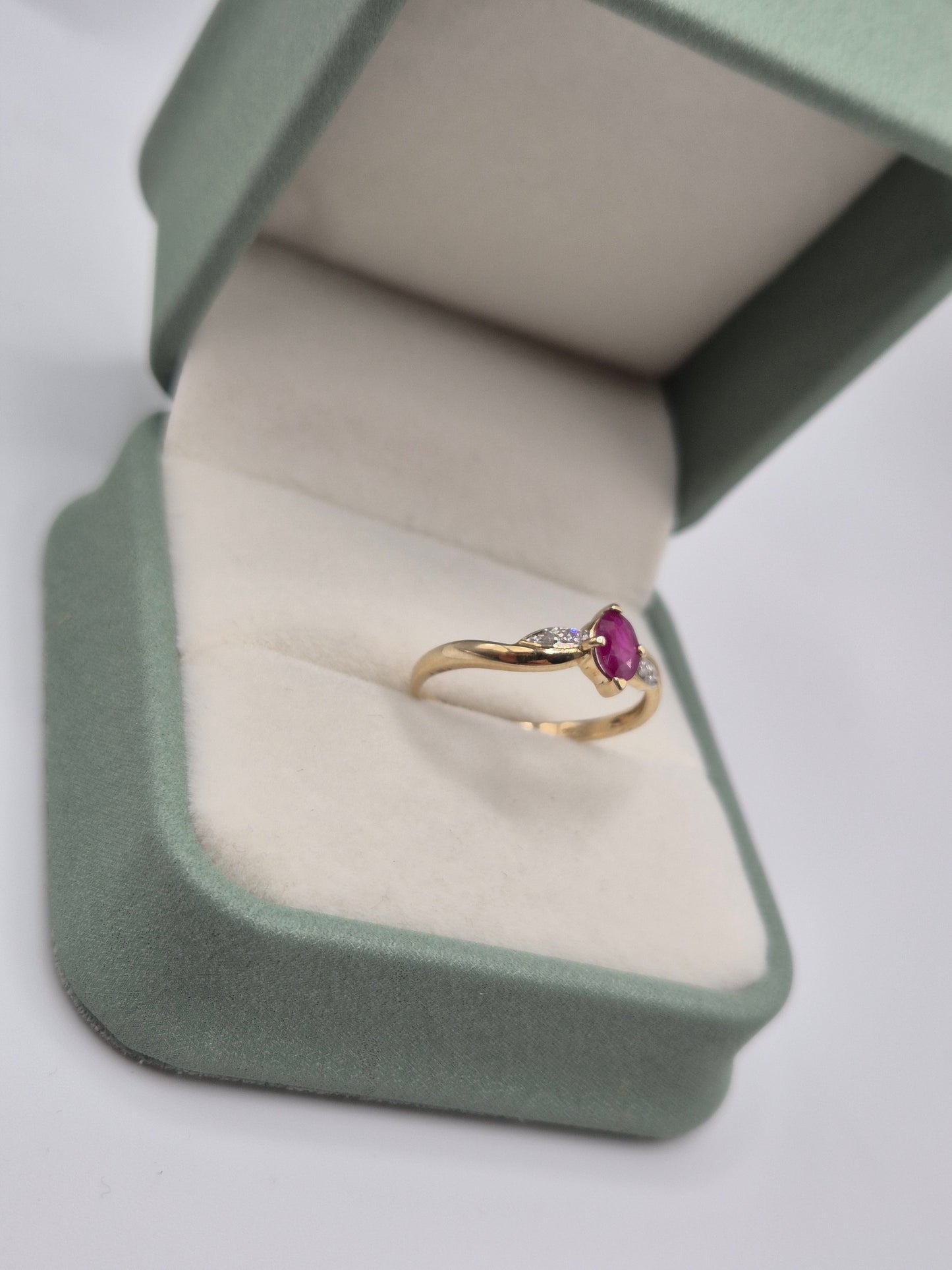 9ct gold ruby and diamond ring