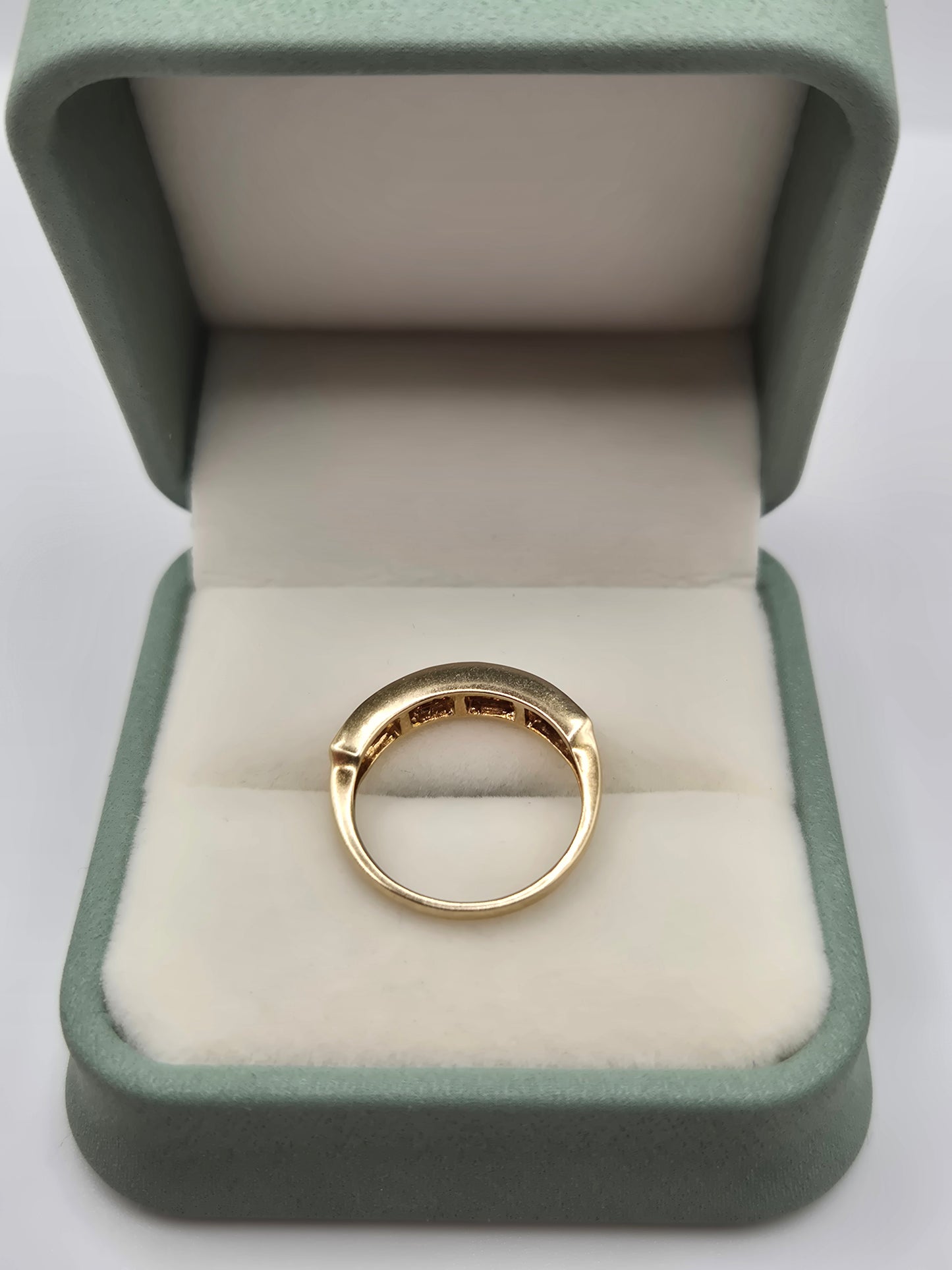 9ct gold citrine ring