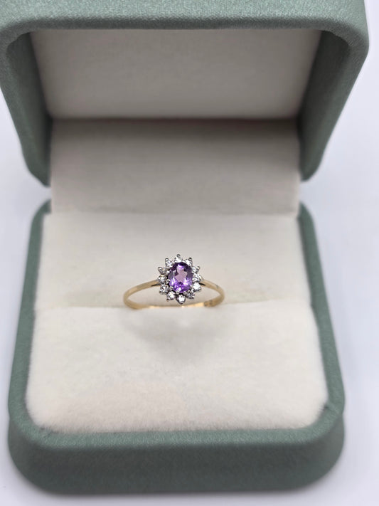 9ct gold amethyst and cz ring