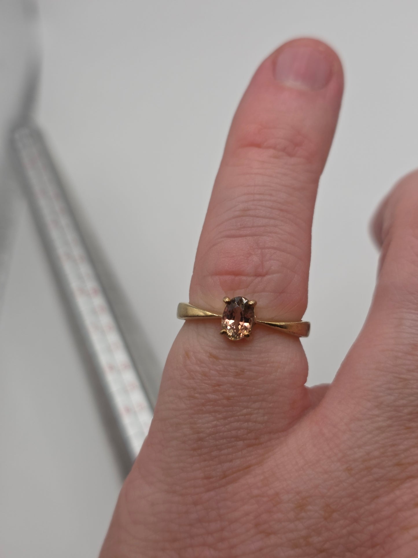 9ct gold tourmaline ring
