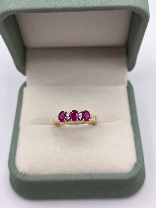 9ct gold ruby and white zircon ring