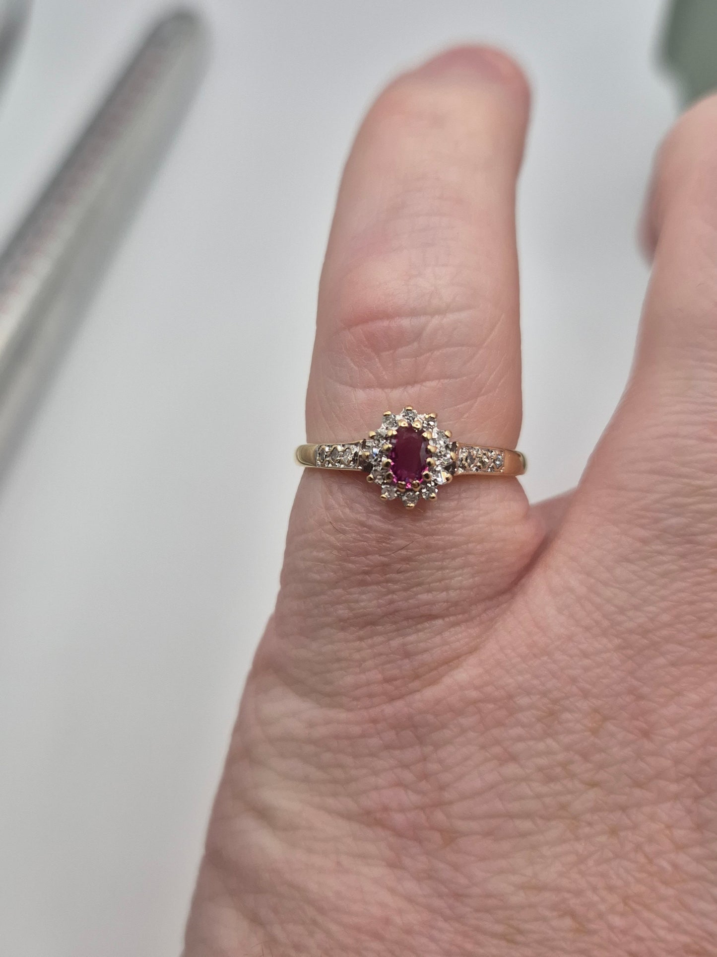 9ct gold ruby and diamond ring