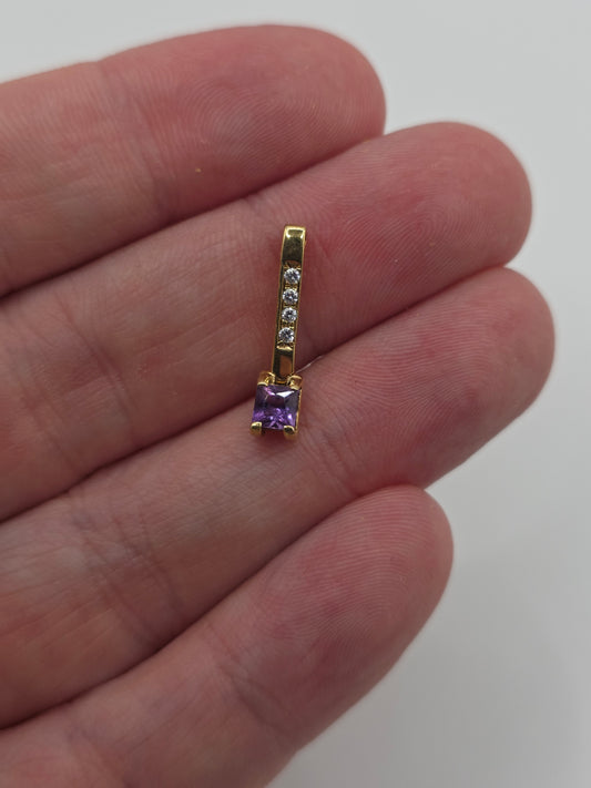 9ct gold amethyst and zircon pendant
