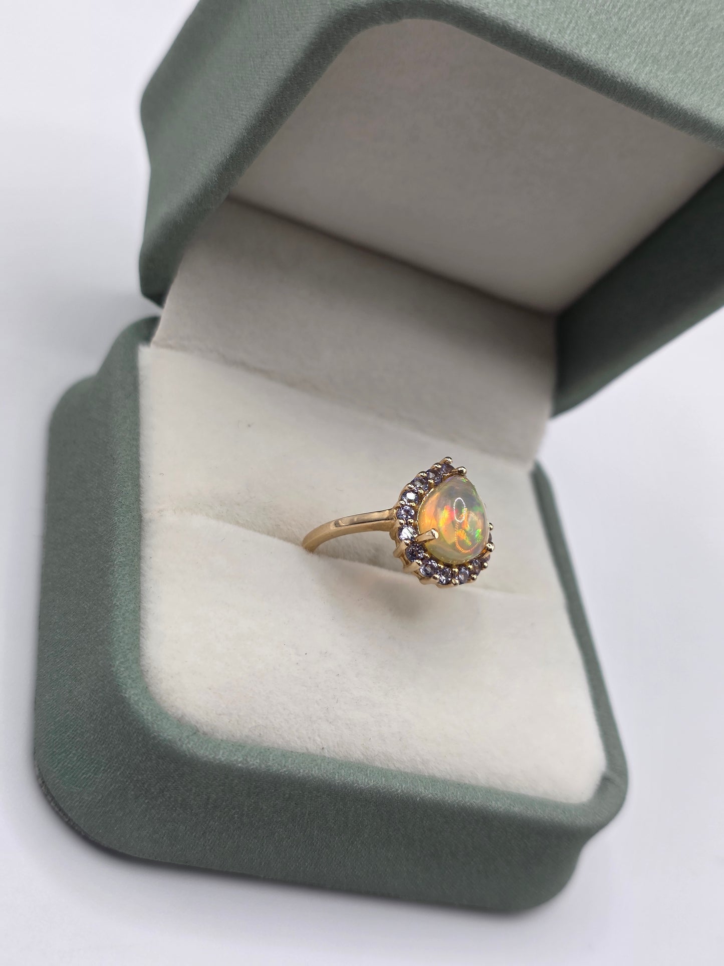 9ct gold opal and tanzanite ring