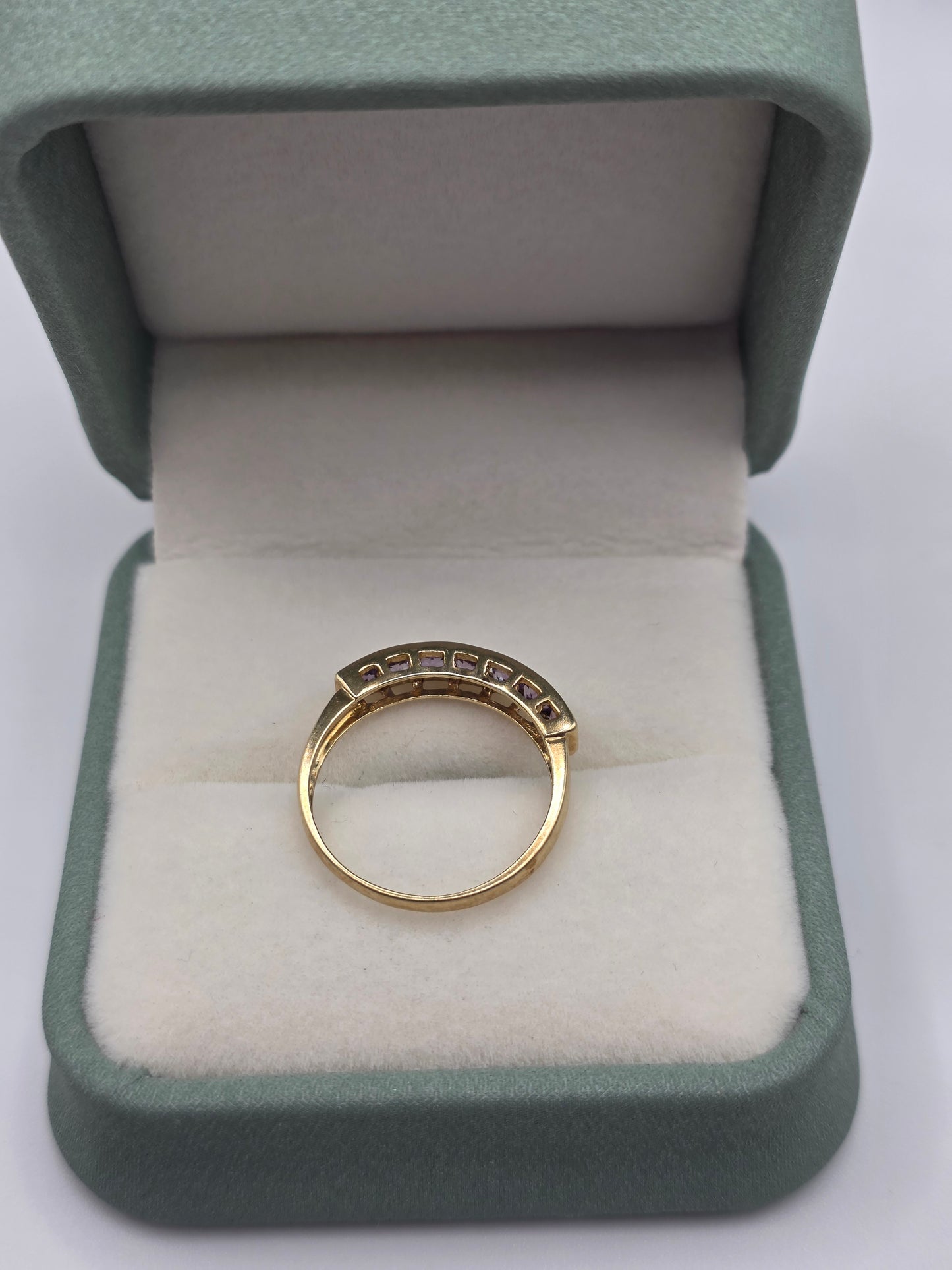 9ct gold amethyst ring