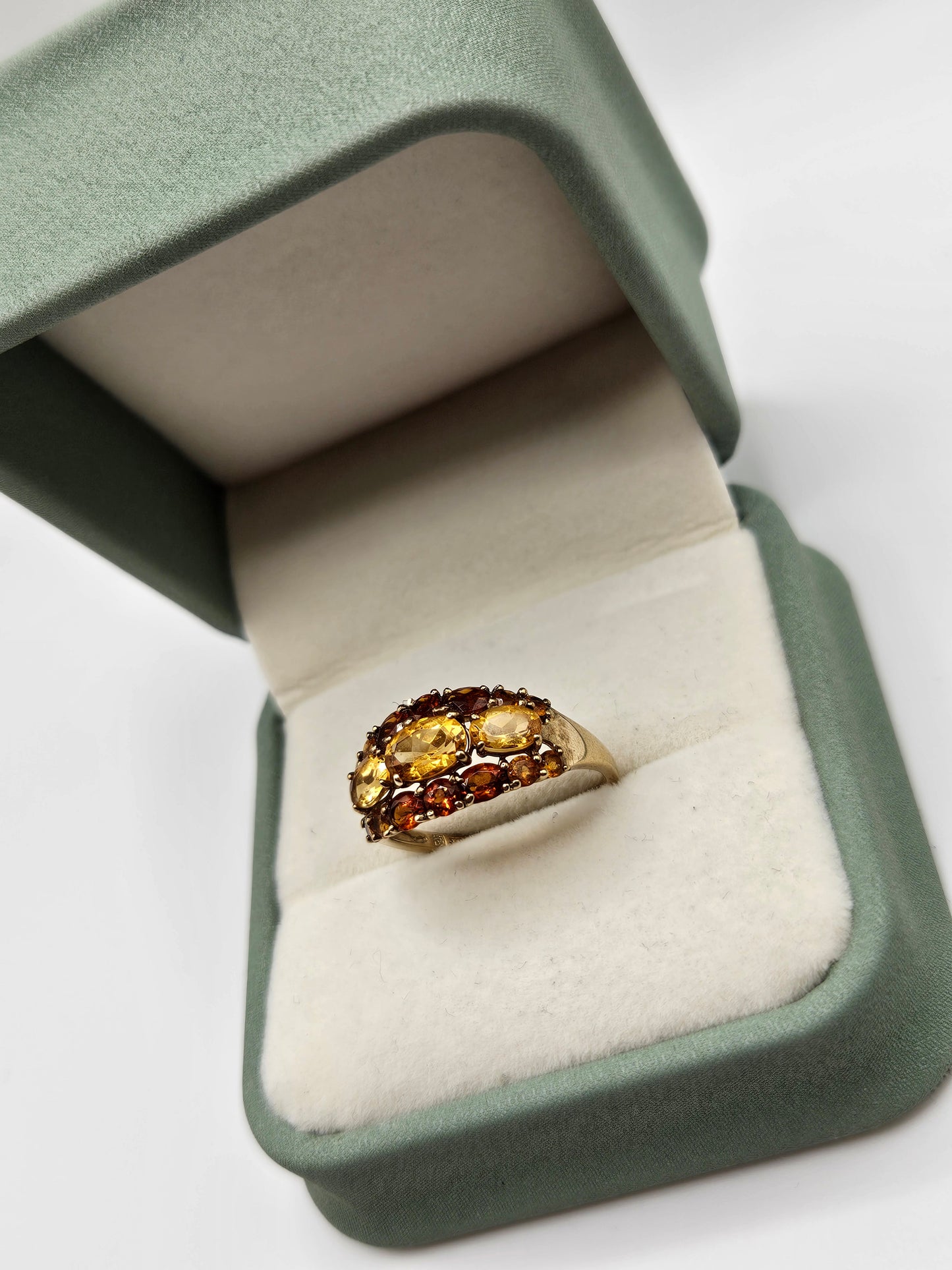 9ct gold citrine ring