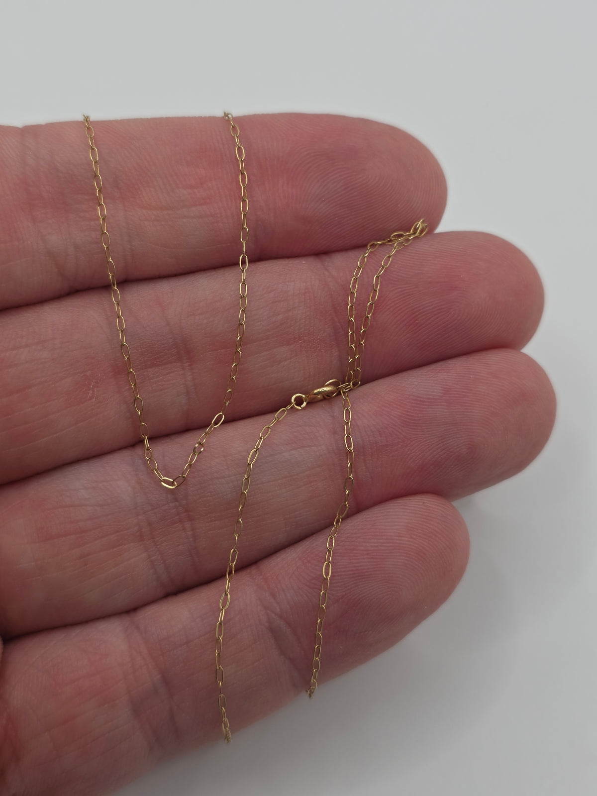 9ct gold chain (114)